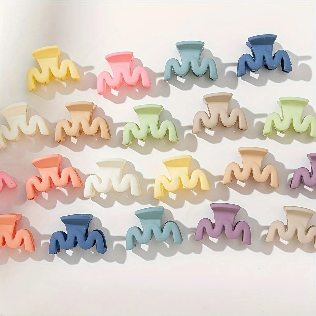20 Pcs/bag Solid Color Matte Hollow Hair Claw Clip Candy Color Catch Barrettes Stylish Hair Accessories Suitable for Women