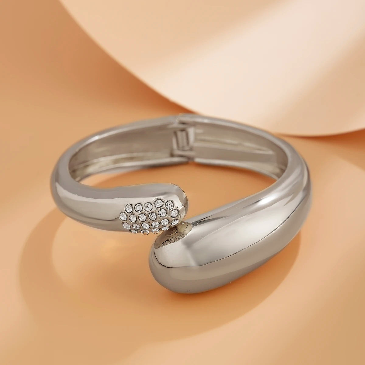 Ingemark Hip Hop Inlaid Rhinestones Water Drop Spring Bangle for Women Creative Irregular Chunky Bracelets Steampunk Jewelry Men