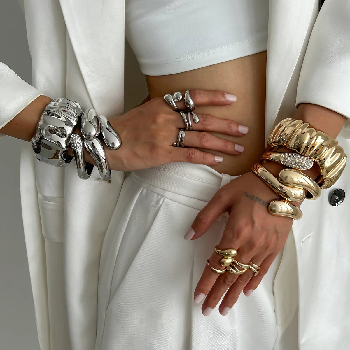 Ingemark Hip Hop Inlaid Rhinestones Water Drop Spring Bangle for Women Creative Irregular Chunky Bracelets Steampunk Jewelry Men